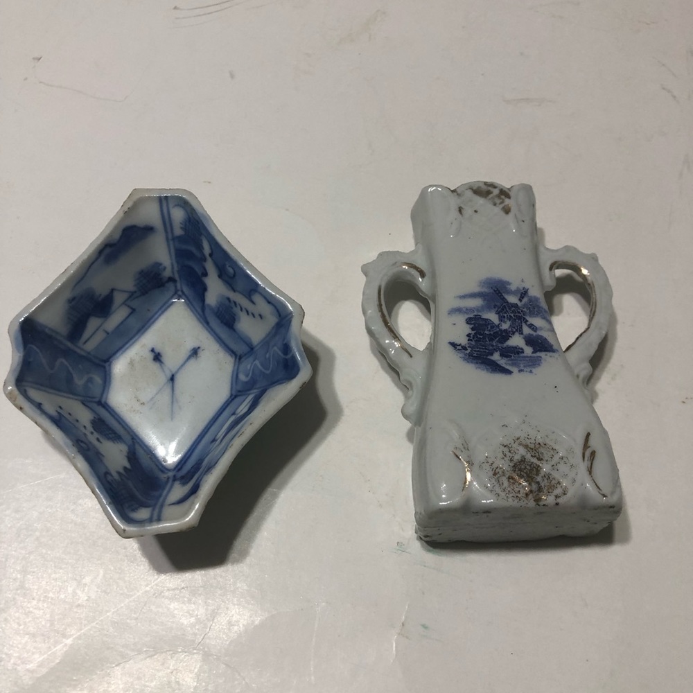 Porcelain mini Dutch bundle blue and white
